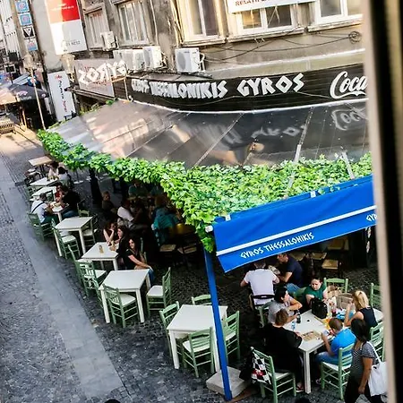 Bucharest's Pearl - The Explorer's Downtown Bucharest